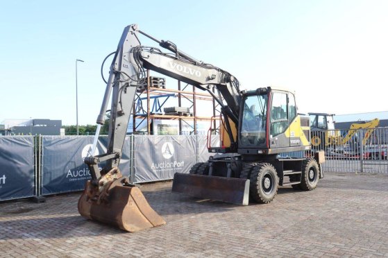Wheel excavator Volvo EWR150E Diesel 105kW 2019 EWR150E 2019 2 Wheeled Excavators image 9