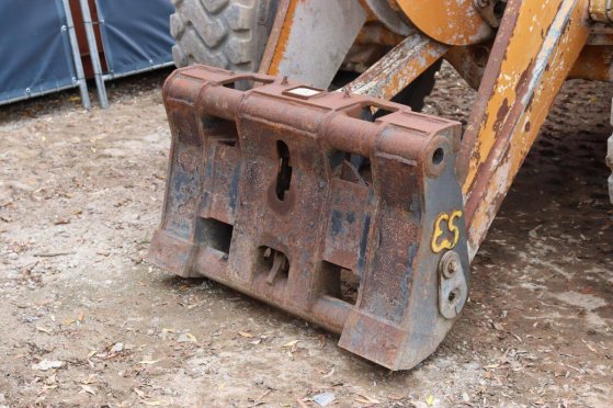 Case 721D Diesel Wheel Loader 145kW 2004 721D 2004 2 Wheel Loaders image 9