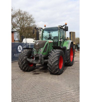 Tractor Fendt 720 VARIO Diesel 148kW 2012 Fendt 720 VARIO 2012 2 image 39