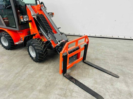 Everun ER1000 Articulated Loader Diesel 18.2kW 2026 New Everun ER1000 2025 1 Wheel Loaders image 9