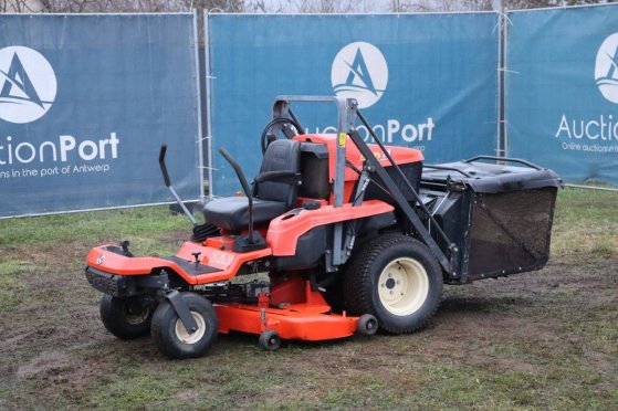 Ride-on mower Kubota GZD21 Diesel 15.6kW 2011 GZD21 2011 2 image 9
