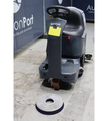 Scrubbing machine Nilfisk BR752 Electric 24V 2023 Nilfisk BR752 2023 2 image 9