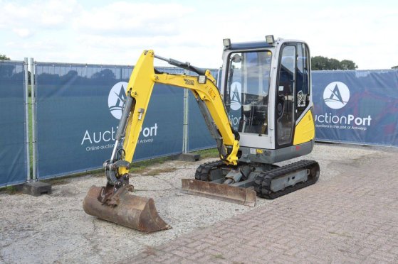Mini excavator Wacker Neuson ET18 Diesel 13.4kW 2016 Neuson ET18 2016 2 image 9