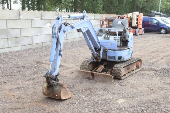 Mini excavator Yanmar VIO15-2A Diesel 9.3kW 844 2006 2 image 9
