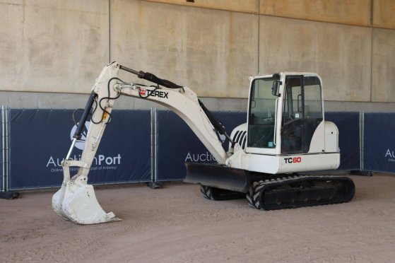 Crawler excavator Terex TC60 Diesel 32.3kW 2015 TC60 2015 2 Crawler Excavators image 9