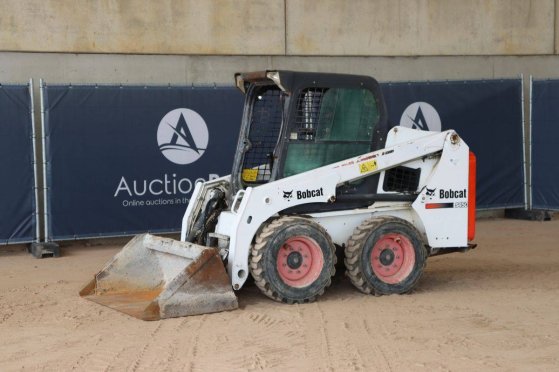 Skid steer loader Bobcat S450 Diesel 35.9kW 2015 7333 2015 2 Wheel Loaders image 9