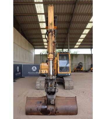 Crawler excavator Hyundai ROBEX140LC-9A Diesel 87kW 2014 ROBEX140LC-9A 2014 2 Crawler Excavators image 9