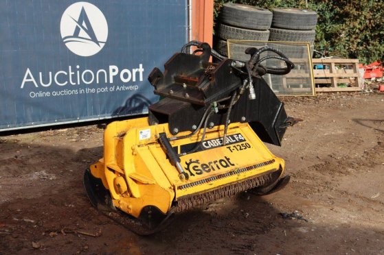 Flail mower Serrat Cabezal F4 T-1250/CBZ-039 CW30/40 2017 Serrat Cabezal F4 T-1250/CBZ-039 2017 2 image 9