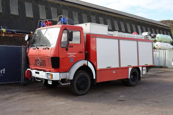 Fire truck Mercedes-Benz 1019 AF Diesel 192hp 1983 Mercedes-Benz 1019 AF 1983 2 image 24