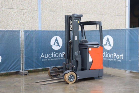 Fenwick-Linde R14G-01 Electric Reach Truck 1400kg 2018 Fenwick-Linde R14G-01 2018 2 image 9