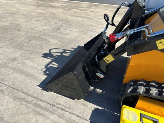 Mini Tracked Skid Steer Loader Sdlool 360TD Diesel 2026 New SDLOOL 360TD 2026 1 image 9