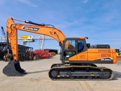 Develon DX225LC-7M (4 pieces available)