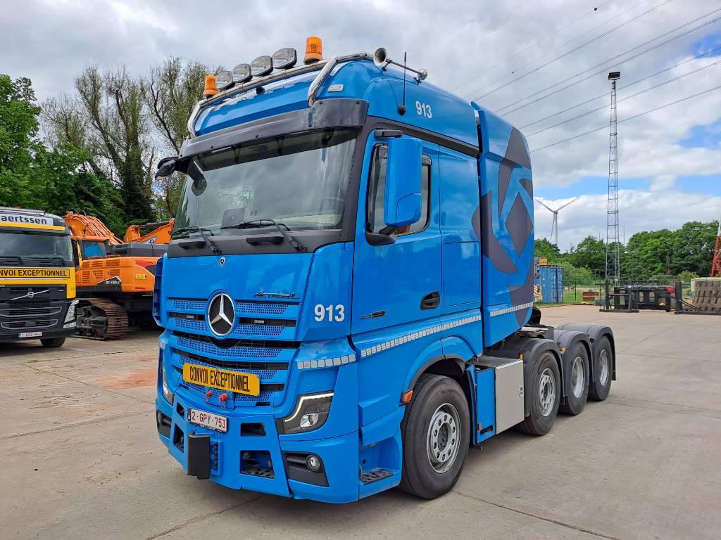Mercedes-Benz Actros 4463 LS Giga 2 pcs  (180Ton Push/Pull) image