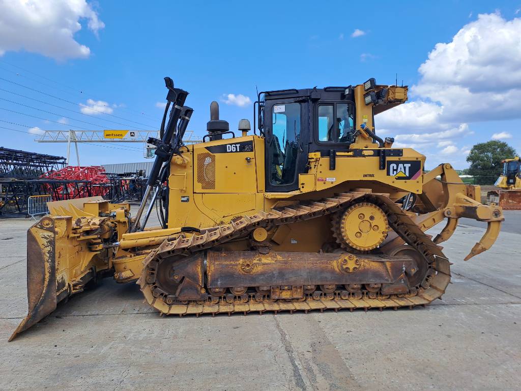 CAT D6T LGP (+ FULL TRIMBLE GPS, VPAT and MS Ripper) image