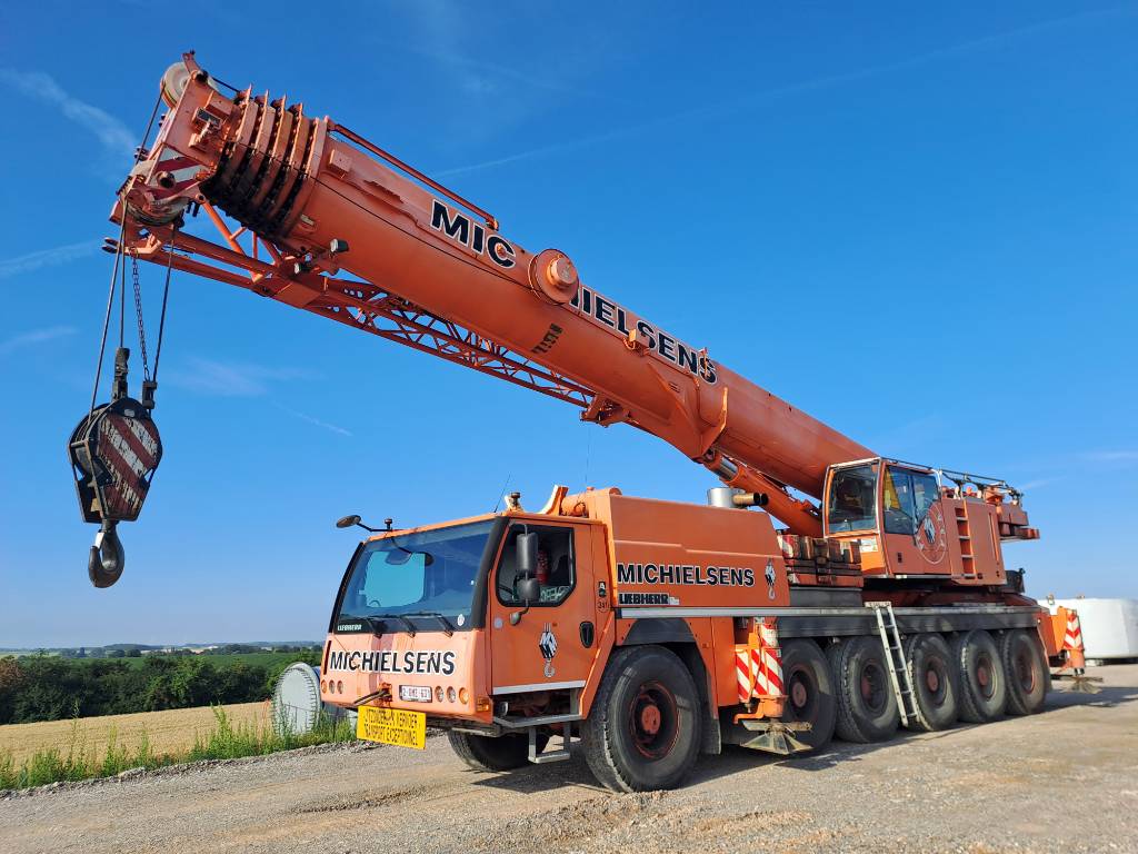 Liebherr LTM 1150-6.1 image