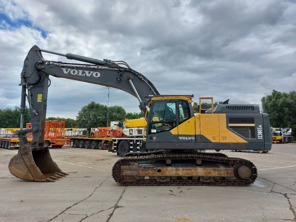 Volvo EC 380 E NL image