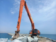 Hitachi EX 1200-6 (Abu Dhabi)