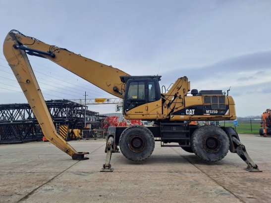 CAT M 325 D L MH 38 2009 2 Other cranes image 15