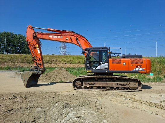 Hitachi ZX350LC-6+GPS (CW55s) ZX350LC-6+GPS (CW55s) 2017 2 Crawler Excavators