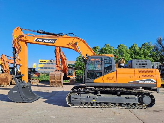Doosan DX300LC-7M (2 Units available) Doosan DX300LC-7M (2 Units available) 2025 1 Crawler Excavators image 37