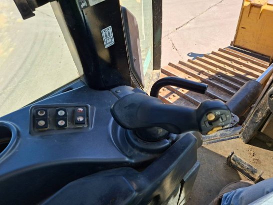 CAT D 6 N LGP (System One Undercarriage) D 6 N LGP (System One Undercarriage) 2015 2 Dozers image 10