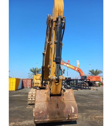 CAT 350 (Abu Dhabi) 1262 2022 2 Crawler Excavators image 24