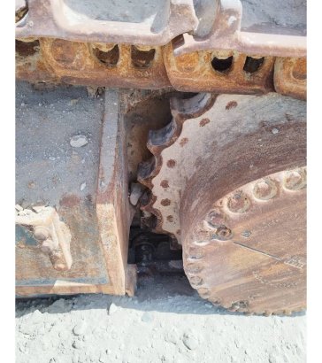 Komatsu Komatsu PC500LC (multiple units available in KSA) Komatsu PC500LC (multiple units available in KSA) 2022 2 Crawler...