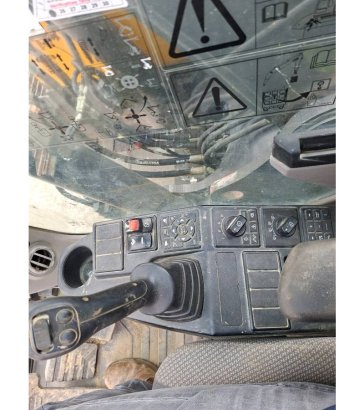 Volvo ECR235EL (+3 Buckets) ECR235EL (+3 Buckets) 2017 2 image 10