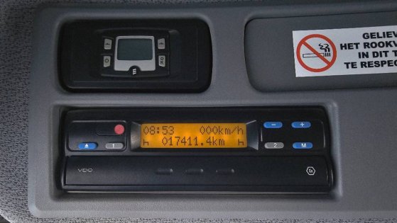 Grove GMK4100L-1 (2pcs available in Qatar) GMK4100L-1 (2pcs available in Qatar) 2017 2 Mobile Cranes image 11