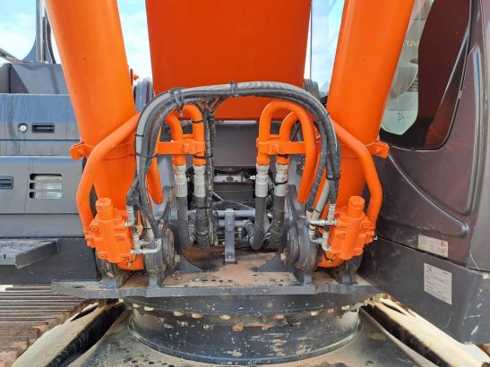 Hitachi ZX350LCN-6 ZX350LCN-6 2018 2 Crawler Excavators image 27