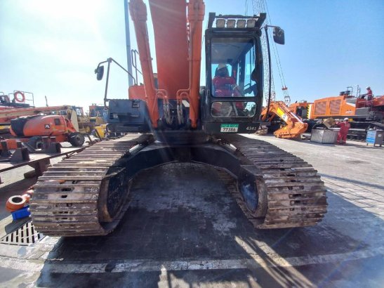 Hitachi ZX470-5G (Abu Dhabi) ZX470-5G (Abu Dhabi) 2022 2 Crawler Excavators image 12