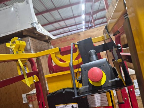 MEC Micro26-XD (2 Pieces available) MEC Micro26-XD (2 Pieces available) 2024 1 Scissor Lifts image 11