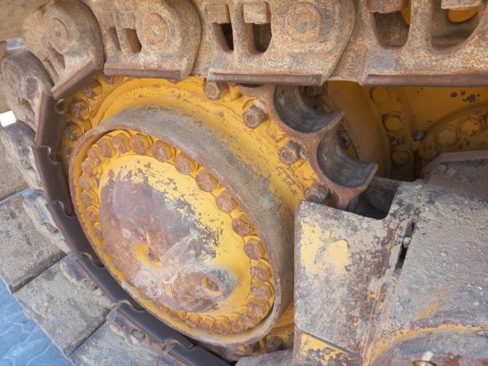 Komatsu D155A-6R (4 pcs available for sale in Abu Dhabi) 10194 2023 2 Dozers image 3