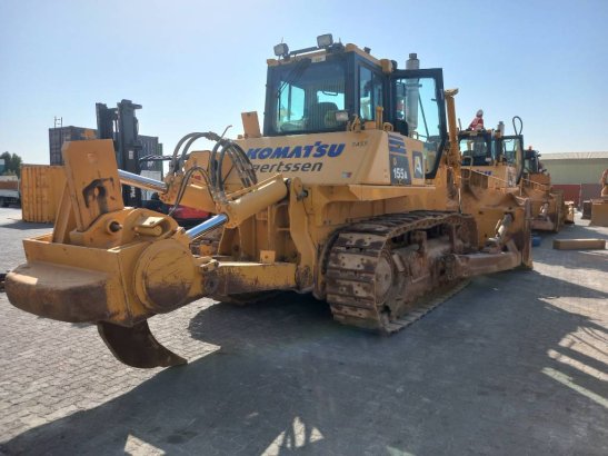 Komatsu D155A-6R (4 pcs available for sale in Abu Dhabi) 10194 2024 2 Dozers image 2
