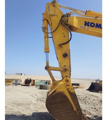 Komatsu PC500LC (multiple units available for sale in KSA) PC500LC (multiple units available for sale in KSA) 2022 2 Crawl...