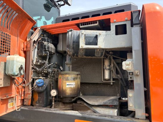 Hitachi ZX140W-6 (3 Pieces available) ZX140W-6 (3 Pieces available) 2018 2 Wheeled Excavators image 14
