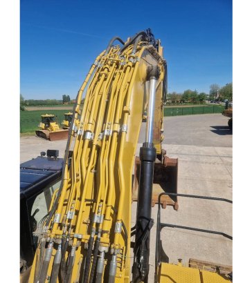 CAT 374FL 374FL 2019 2 Crawler Excavators image 14
