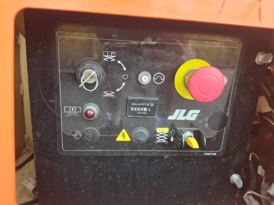 JLG 4096 LE + outriggers (Multiple units available) 4096 LE + outriggers (Multiple units available) 2017 2 Scissor Lifts i...