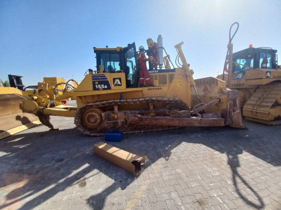 Komatsu D155A-6R (4pcs available for sale in Abu Dhabi) 10194 2023 2 Dozers image 14