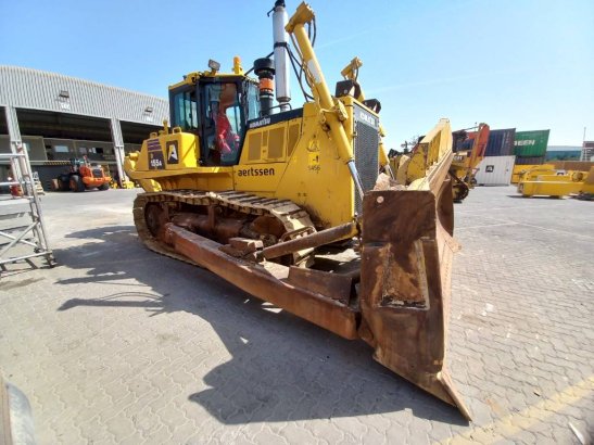 Komatsu D155A-6R (4pcs available for sale in Abu Dhabi) 10194 2024 2 Dozers image 14
