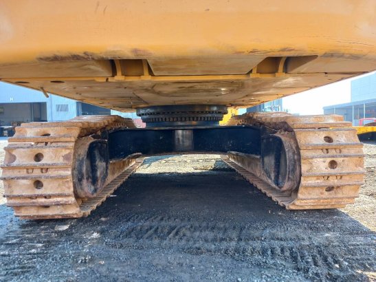 CAT 350 (Abu Dhabi) 1262 2022 2 Crawler Excavators image 29