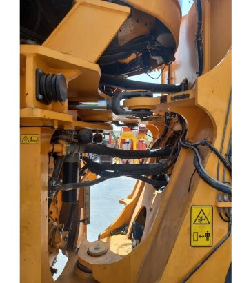 Volvo L350H (EXW - Abu Dhabi) L350H (EXW - Abu Dhabi) 2018 2 Wheel Loaders image 15