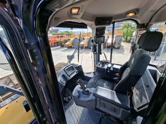 CAT 962M 962M 2020 2 Wheel Loaders image 29