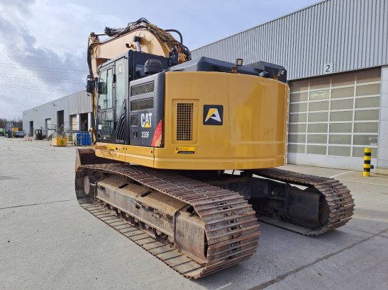CAT 335 F L CR 43 2016 2 Crawler Excavators image 2