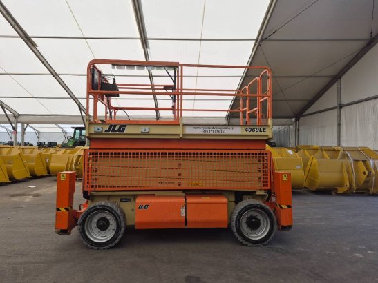 JLG 4096 LE (Multiple units available) 4096 LE (Multiple units available) 2017 2 Scissor Lifts image 2