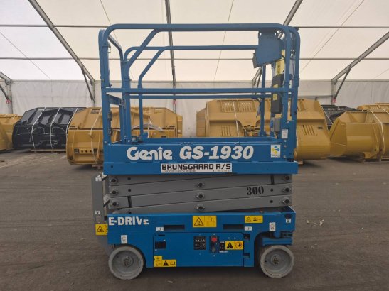 Genie GS 1930 GS 1930 2022 2 Scissor Lifts image 2