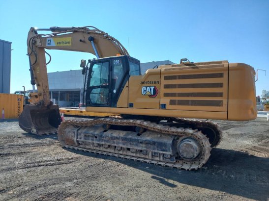 CAT 350 (Abu Dhabi) 1262 2022 2 Crawler Excavators image 16