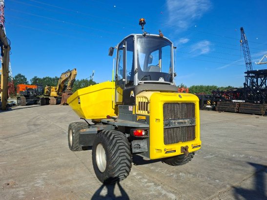 Heavy machinery product image - Image 2 of 3