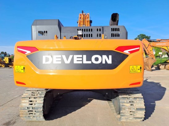 Develon DX300LC-7M (2 Unused units available) Develon DX300LC-7M (2 Unused units available) 2025 1 Crawler Excavators image 3