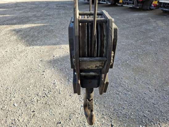 Tadano Faun ATF70G-4 Faun ATF70G-4 2014 2 Mobile Cranes image 3